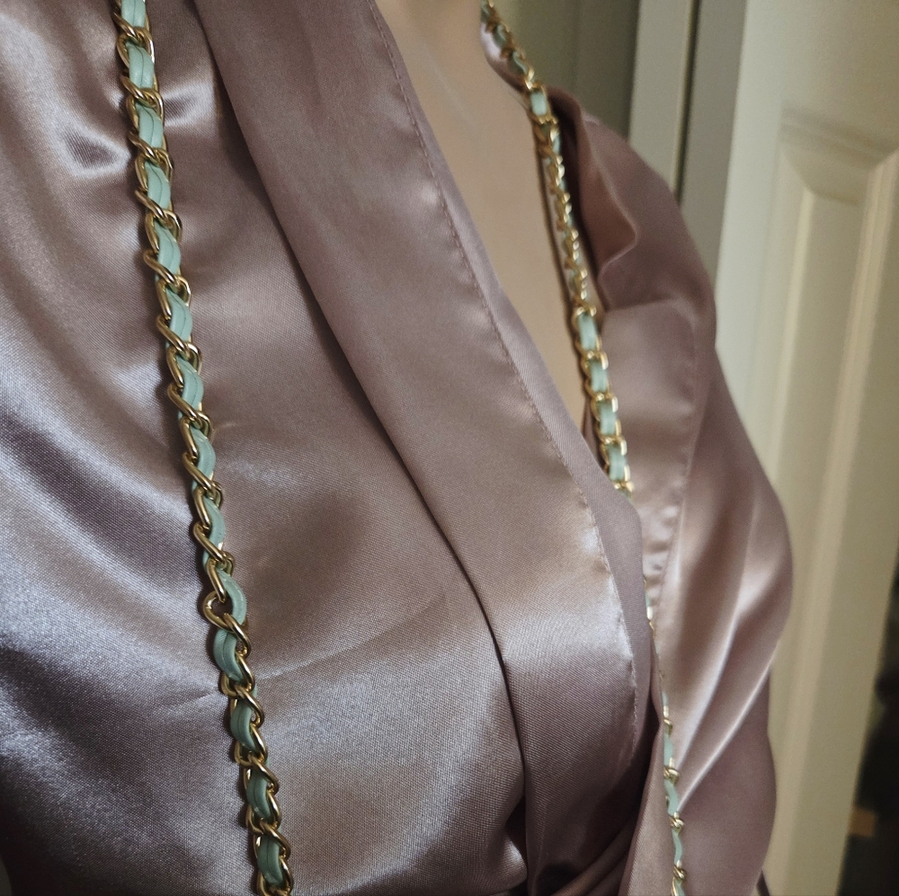 Dior Monochrome Mini Bag with Chain - Picture 5 of 10